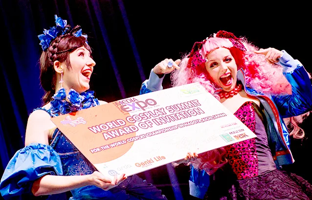 Alpacosplay (Izquierda) y Yummy Gamorah (Derecha)